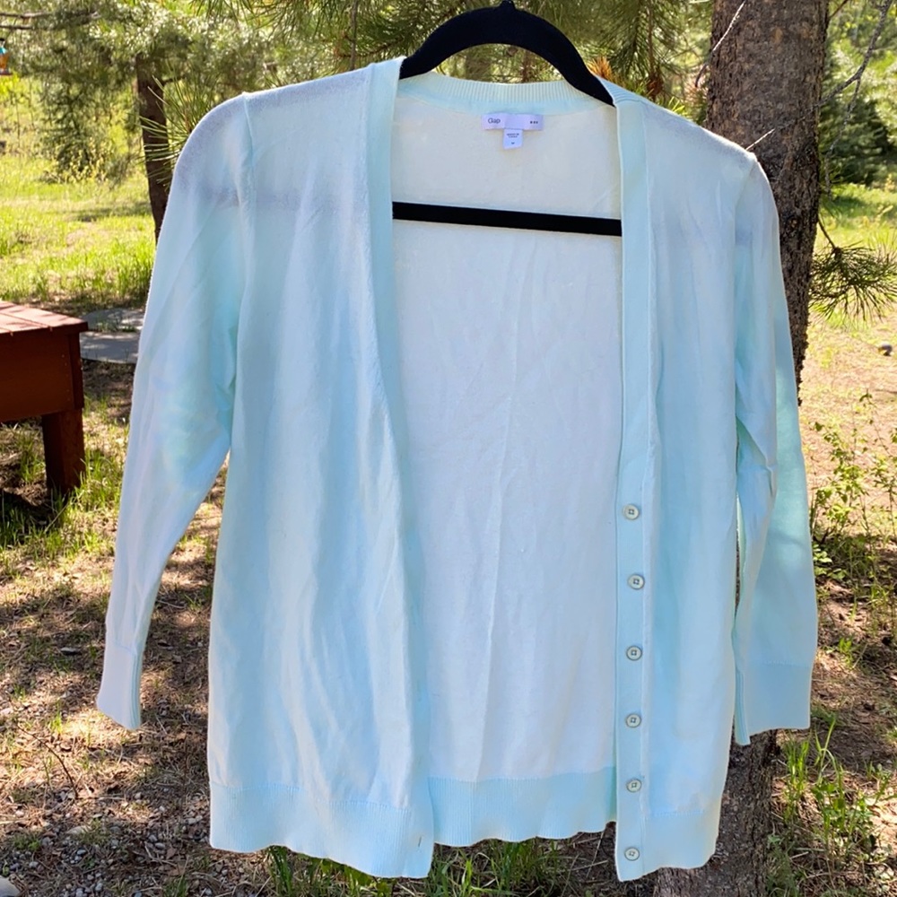 Gap 3/4 Sleeve Button Down Cardigan